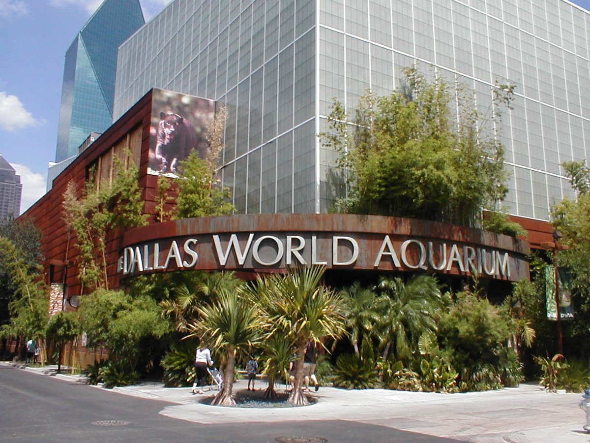 Universal City, TX - File:Dallas World Aquarium Entrance.JPG - Wikimedia Commons